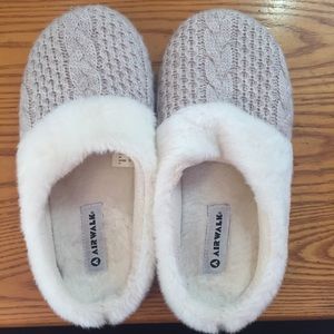 Airwalk slippers
